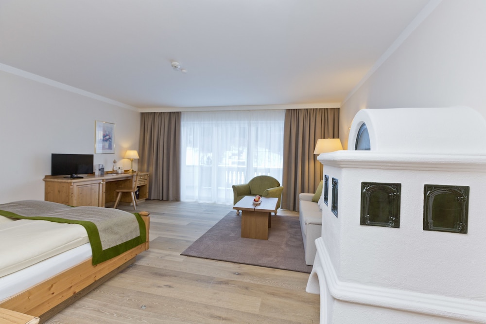Traumhotel Alpina 16/49