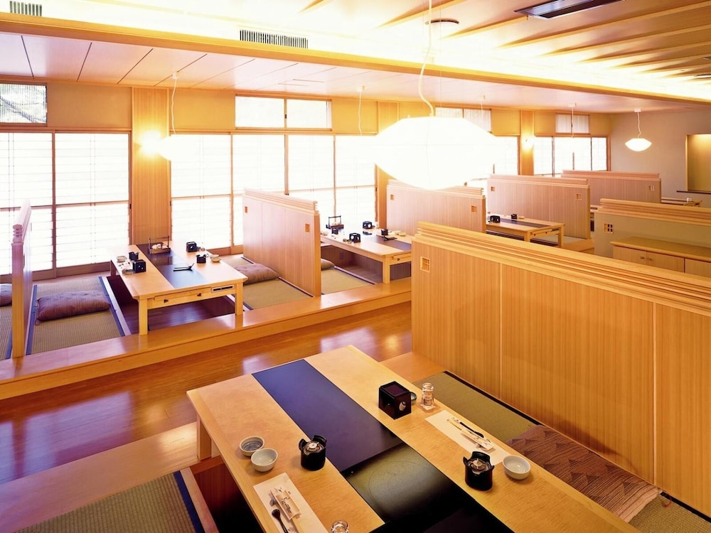 HIRUGAMI GRAND HOTEL TENSHIN 17/40