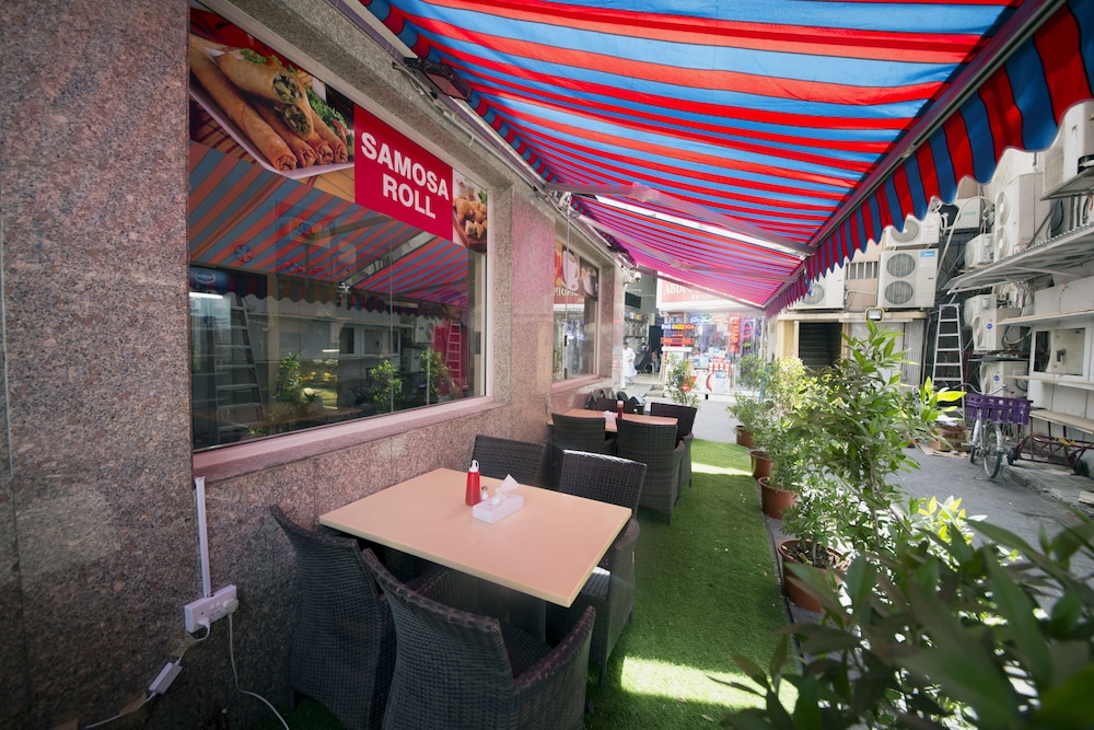 Mariana Hotel 15/50