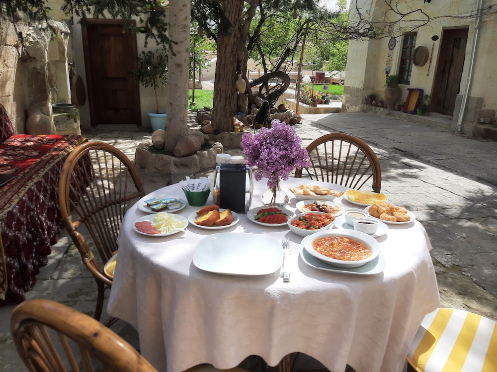 Armesos Cave Hotel 29/50