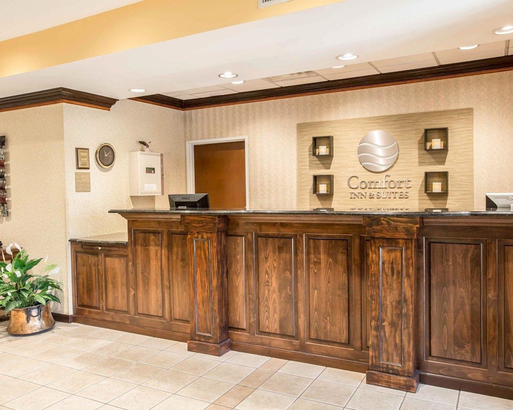 Comfort Inn and Suites at I-85 11/49