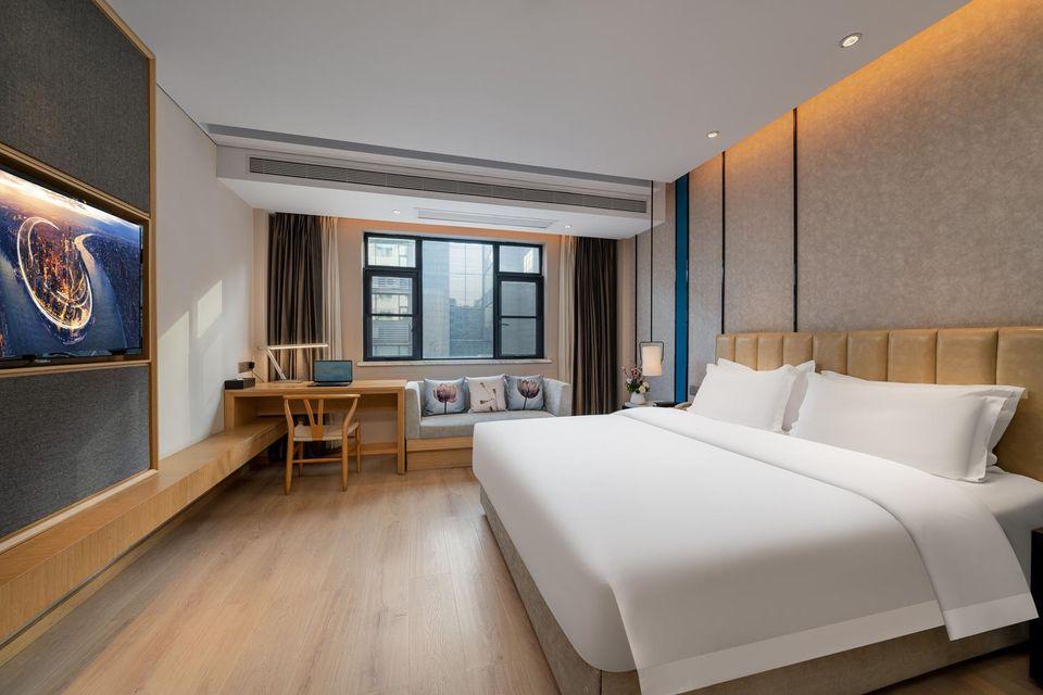 Pure, Double Bed