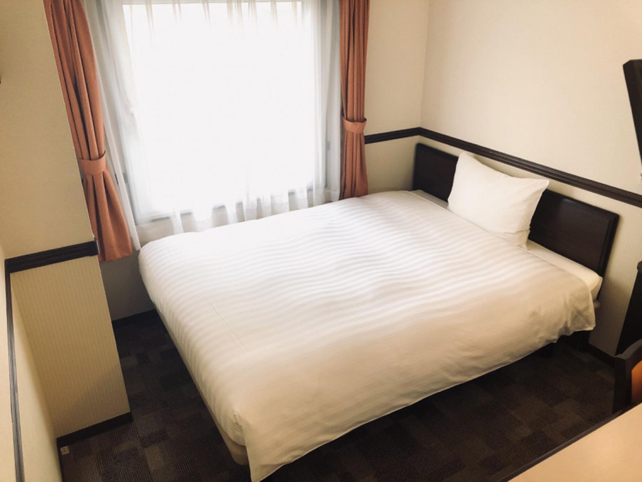 Room, Single, Smoking
