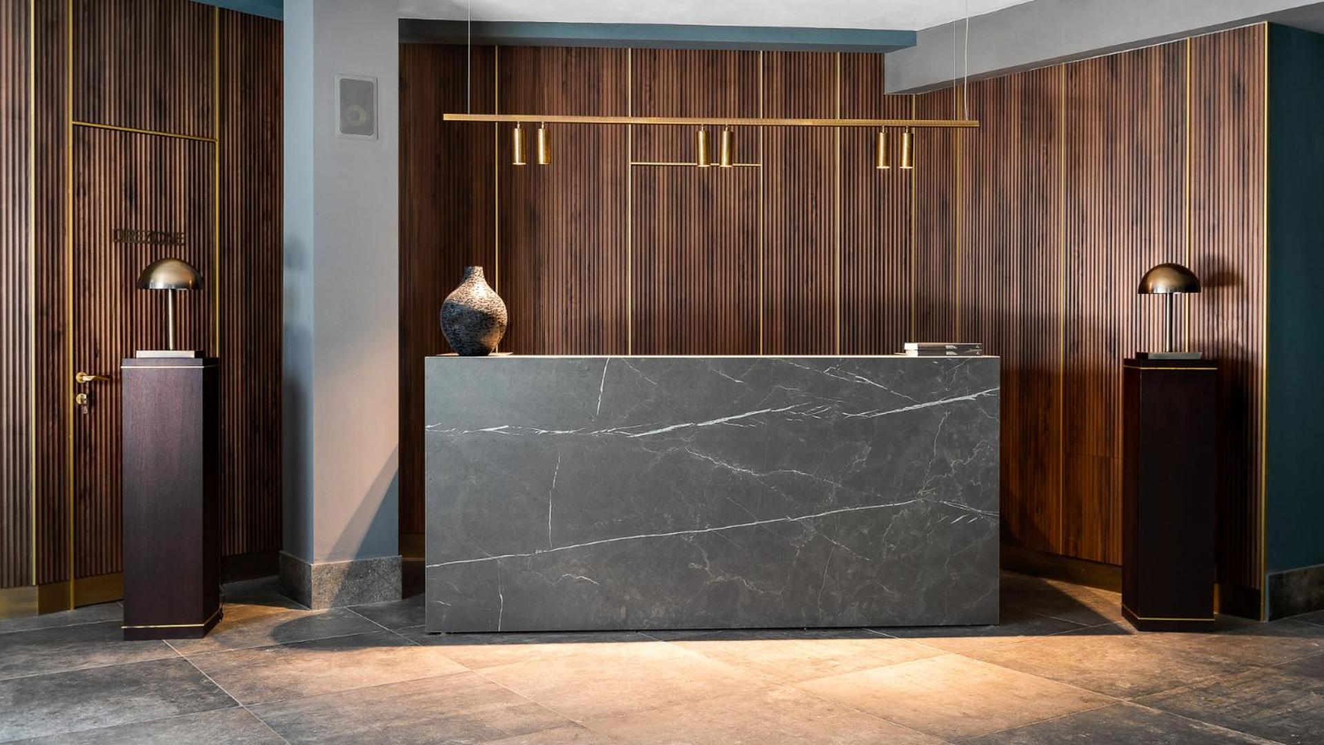 Hotel Tiffany S 9/55