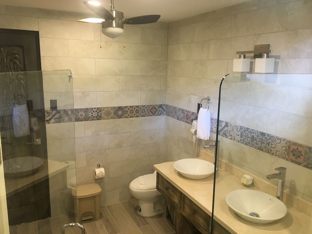 Byblos Resort And Casino 13/63