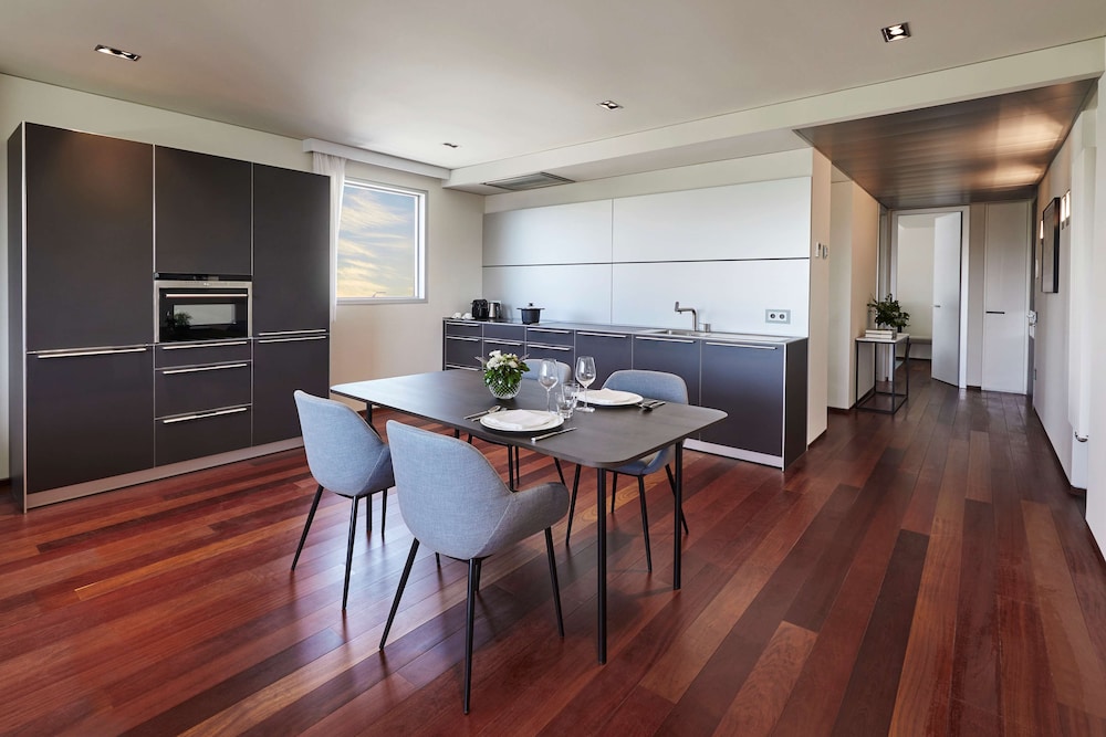 Hyatt Regency Madrid Residences 21/34