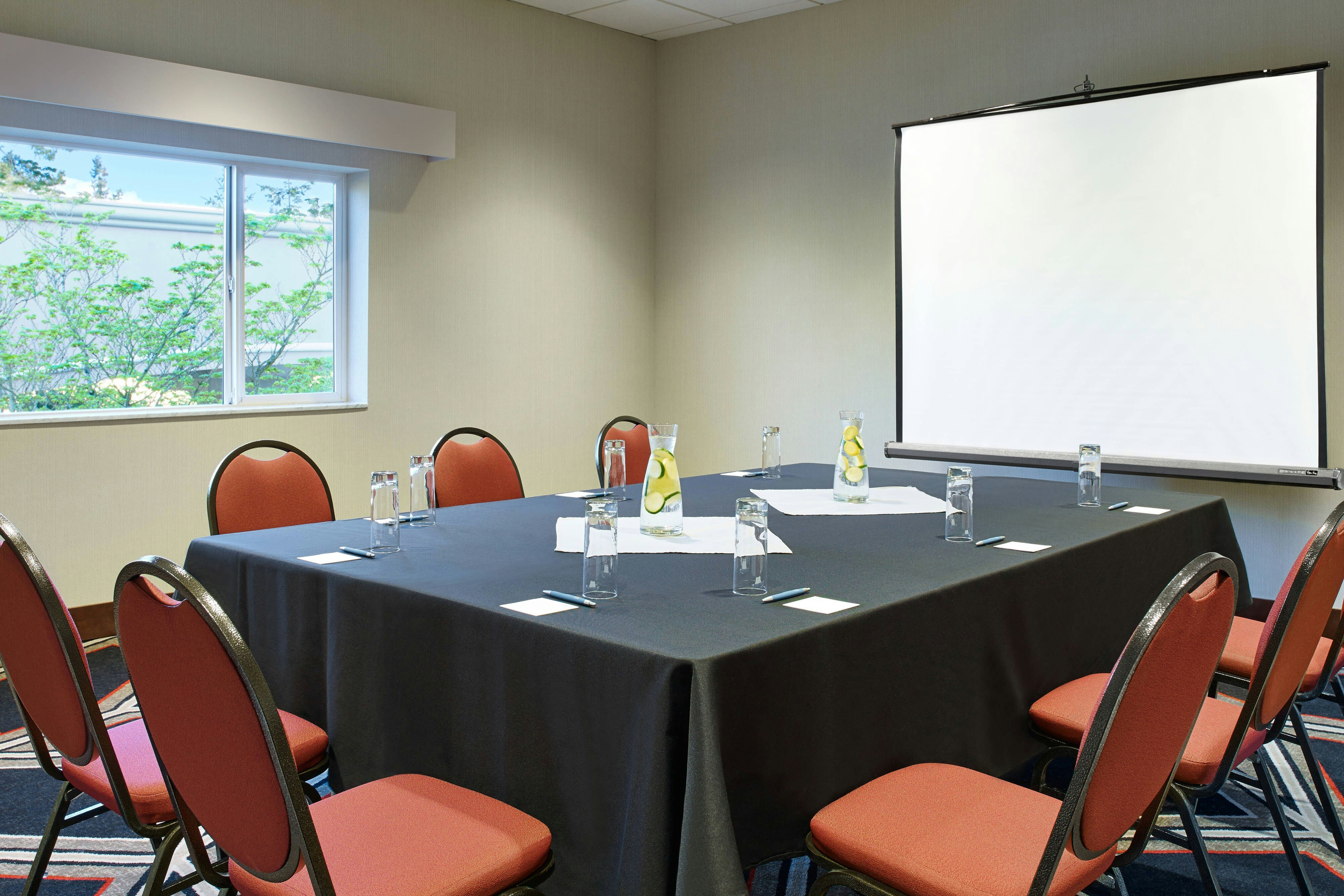 Four Points By Sheraton Bellingham Hotel And Conference Center 16/24