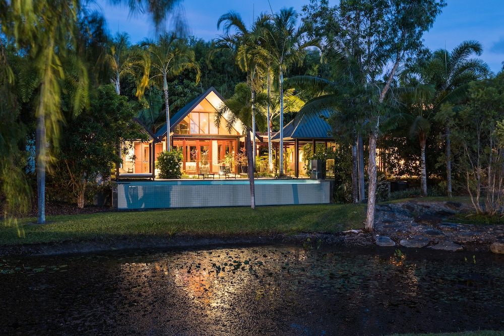 Nirayama Villas And Spa 41/50