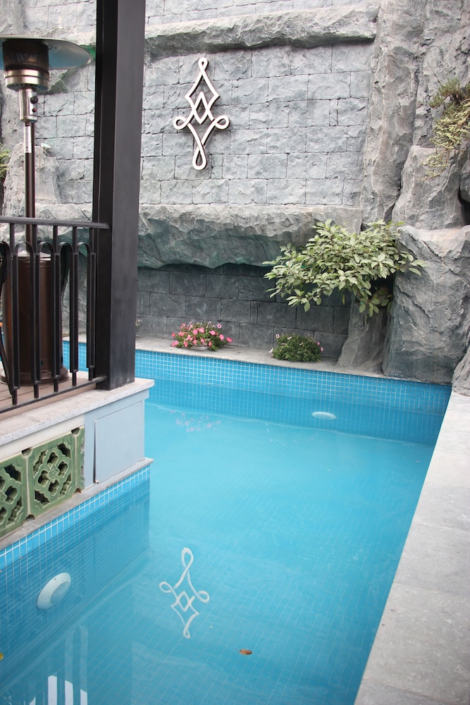 Rue de L amour Boutique Hotel 26/50