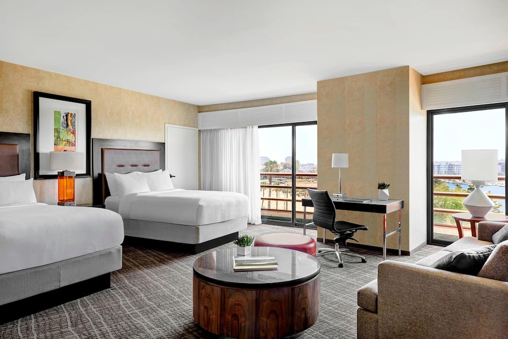 Marriott Marina Del Rey 34/48
