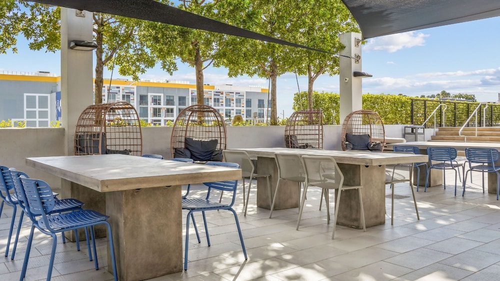 Sentral Wynwood 35/48