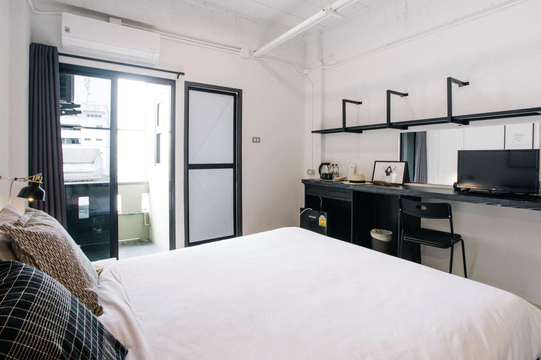Loft, Deluxe, Studio, Queen Bed