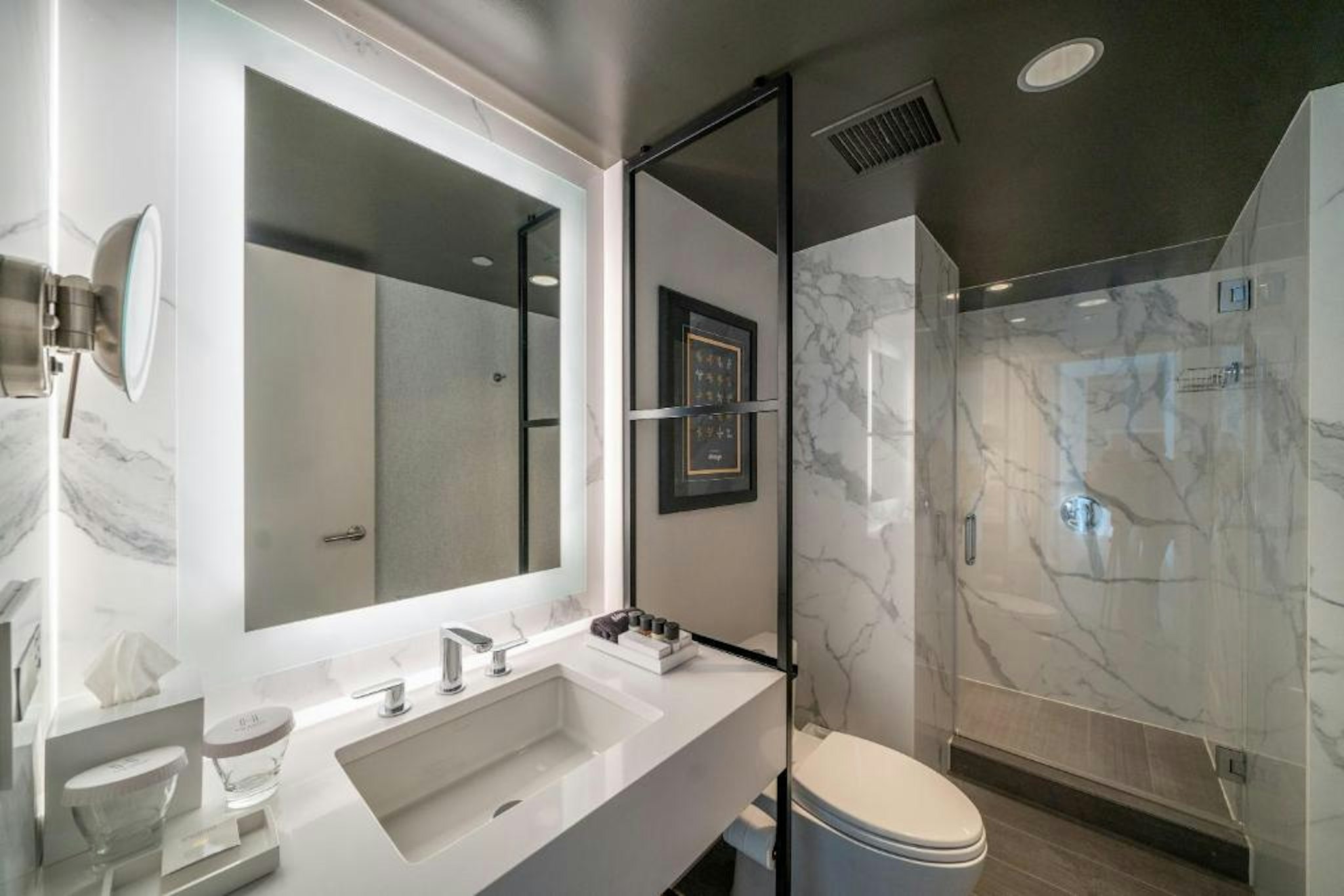 The Hotel At Midtown 45/45