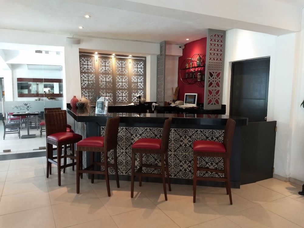Maria Jose Hotel 30/41