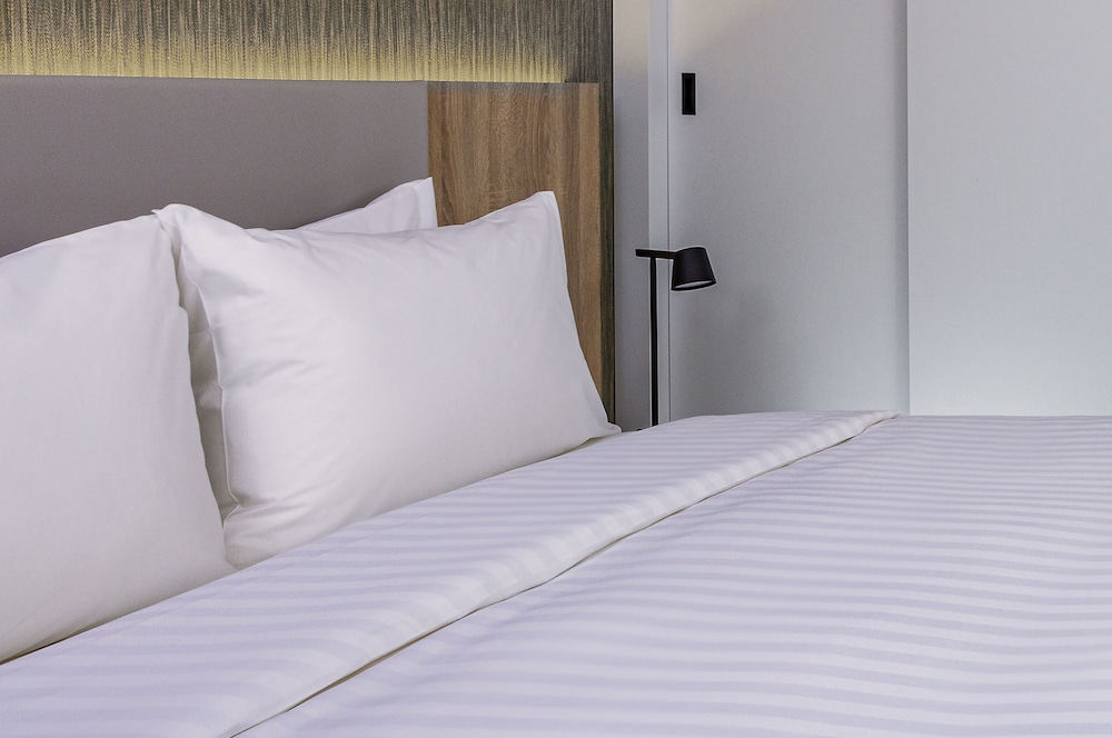 Residence Inn Paris Charles de Gaulle Central Airport 10/32