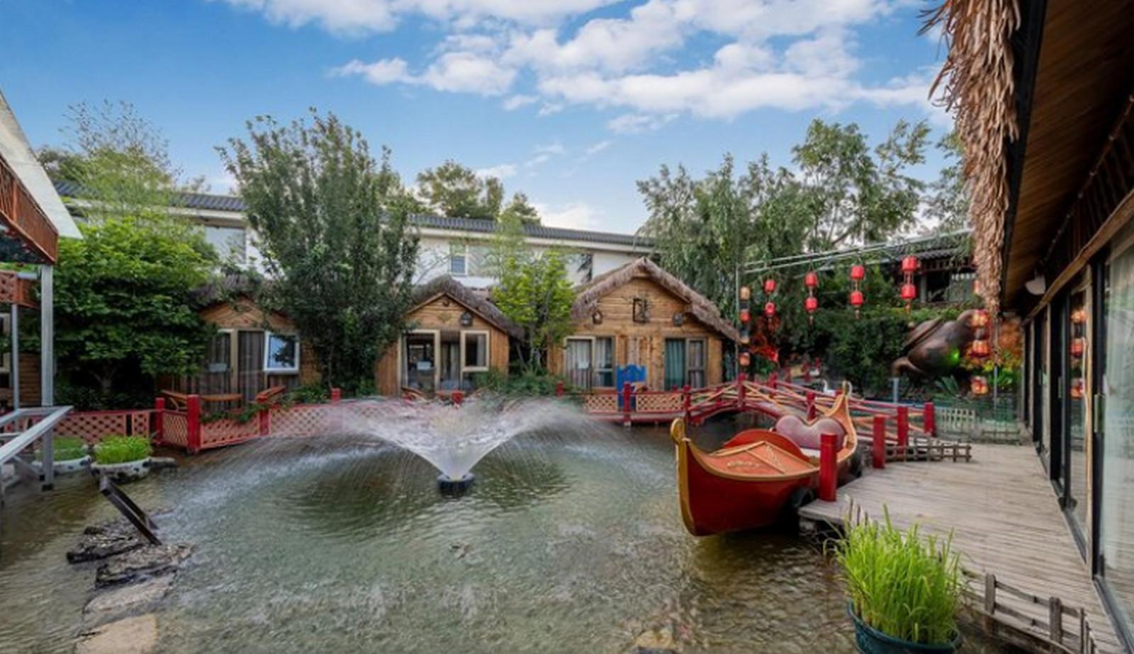 Chengjing Life Hotel (Beijing Happy Valley) 21/21