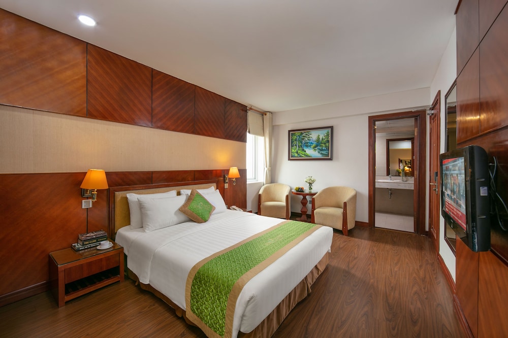 Emerald Hotel Hanoi 13/72