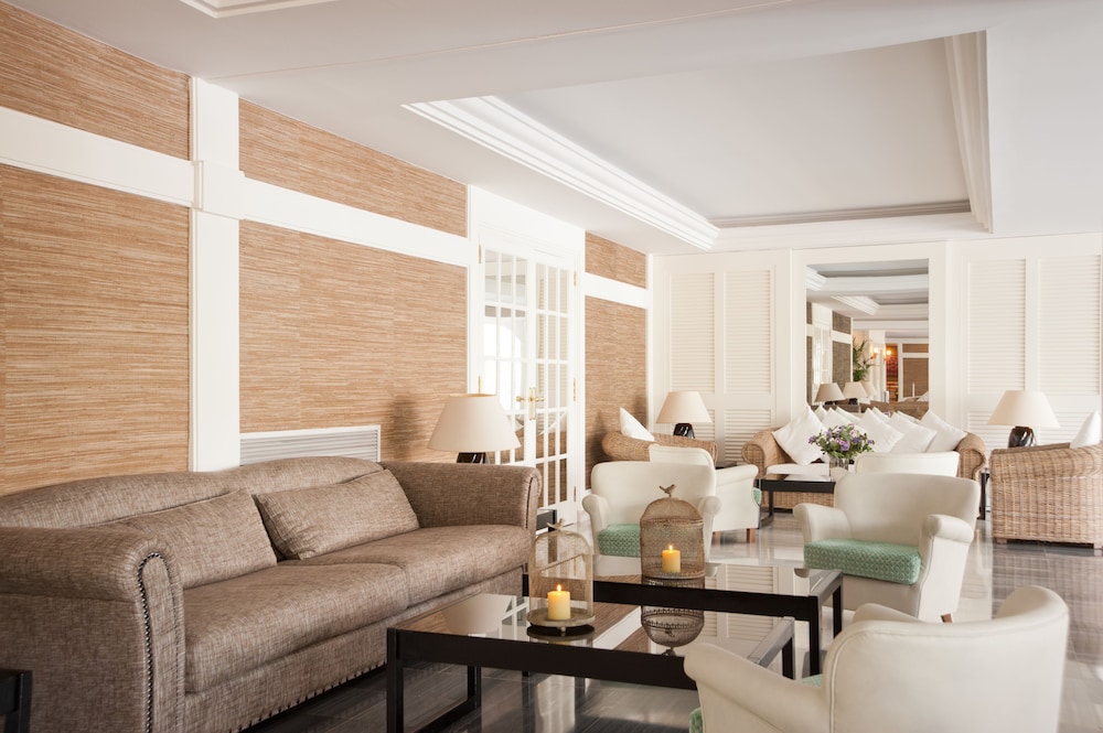 Augusta Club Hotel And Spa - Adults Only 31/44