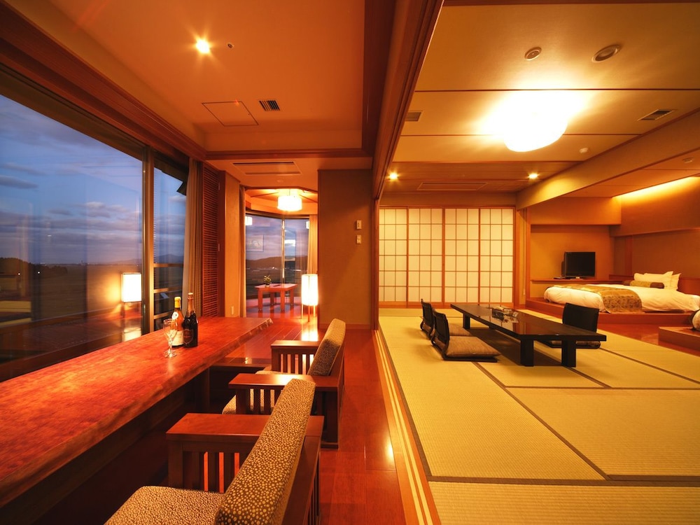 Bettei Koshi no Sato 64/65