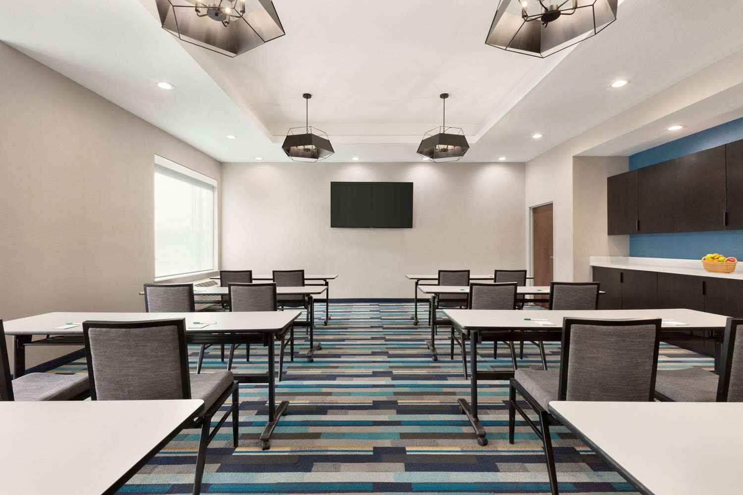 La Quinta Inn and Suites by Wyndham Richmond-Sugarland 22/28