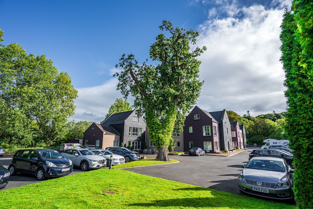 Wilton Hotel Bray 60/69