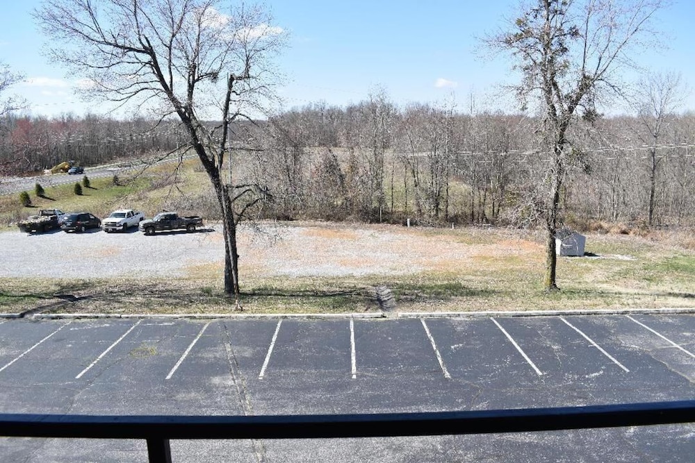 Amerivu Inn Gilbertsville 18/24