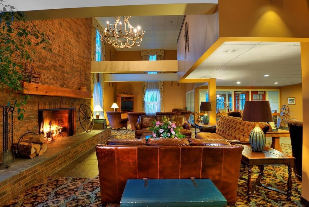 Pointe at Castle Hill Resort 24/30