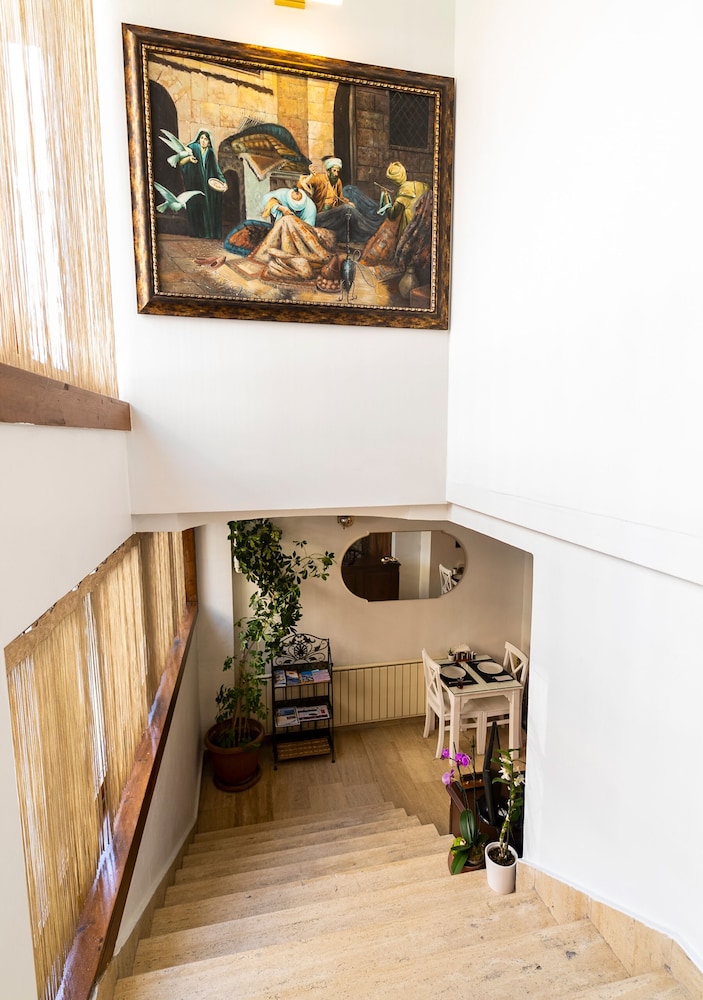 Hotel Vera 4/50