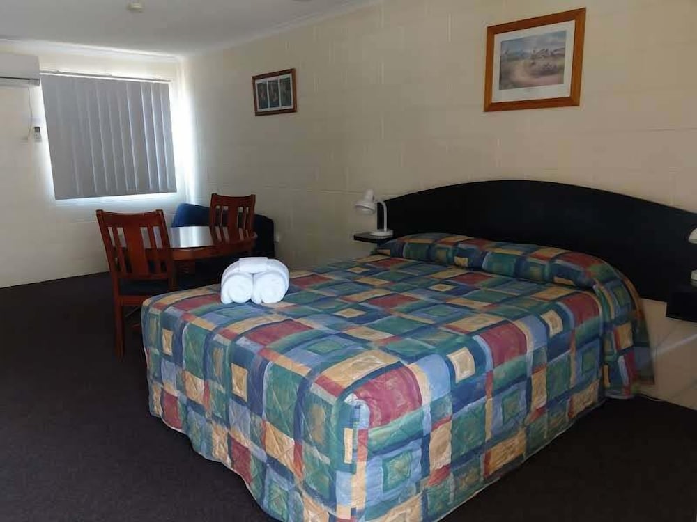 Deluxe, King Bed, Queen Bed