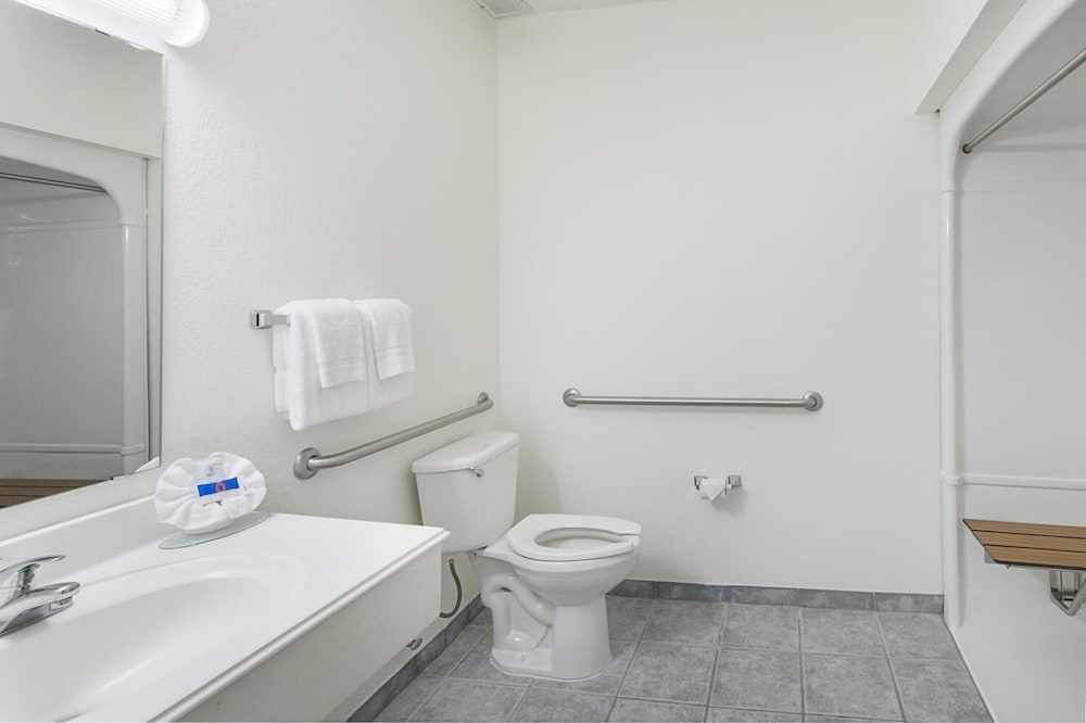 Motel6 Weatherford, TX 49/50