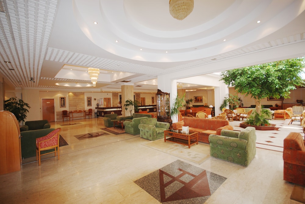 Avlida Hotel 54/72