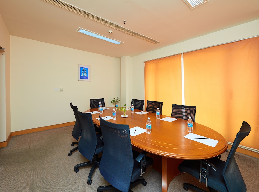 Park Plaza Chennai Omr 61/72
