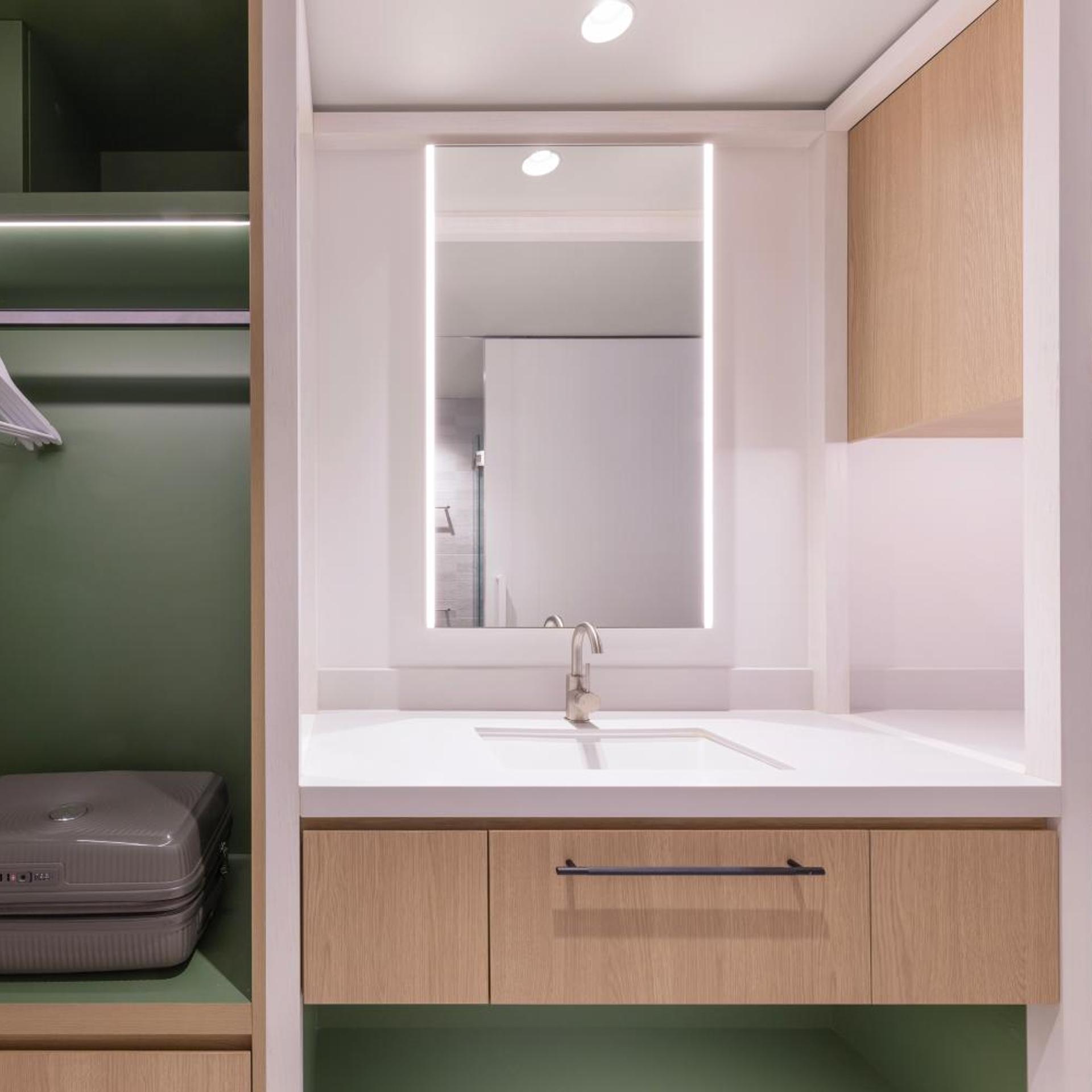 Lyf Bondi Junction Sydney 43/48