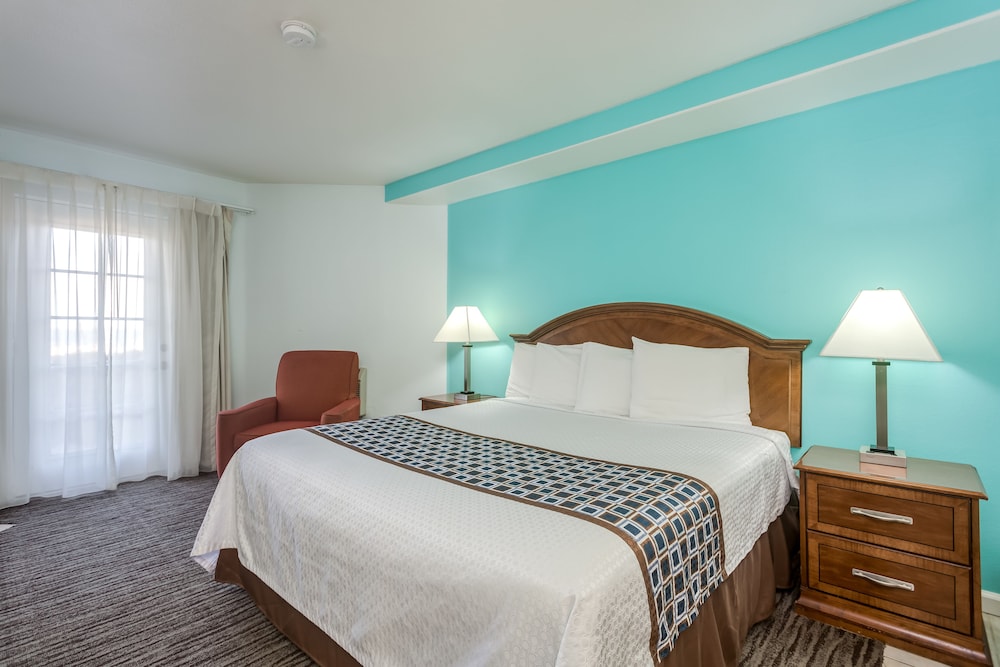 Pacifica Beach Hotel 23/56
