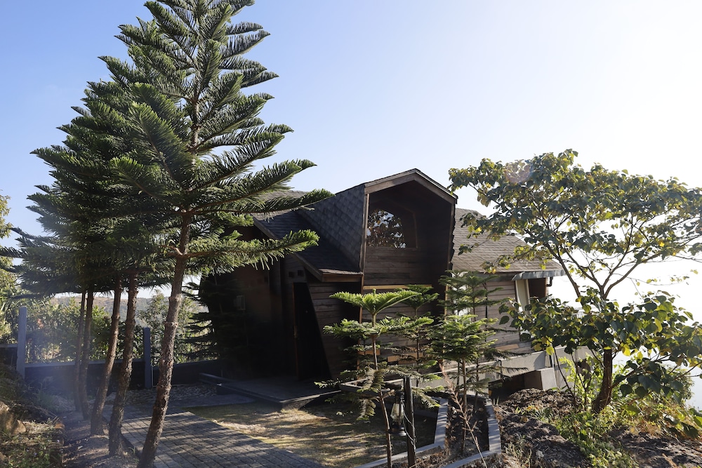 Polo Resort Cherrapunjee 45/50