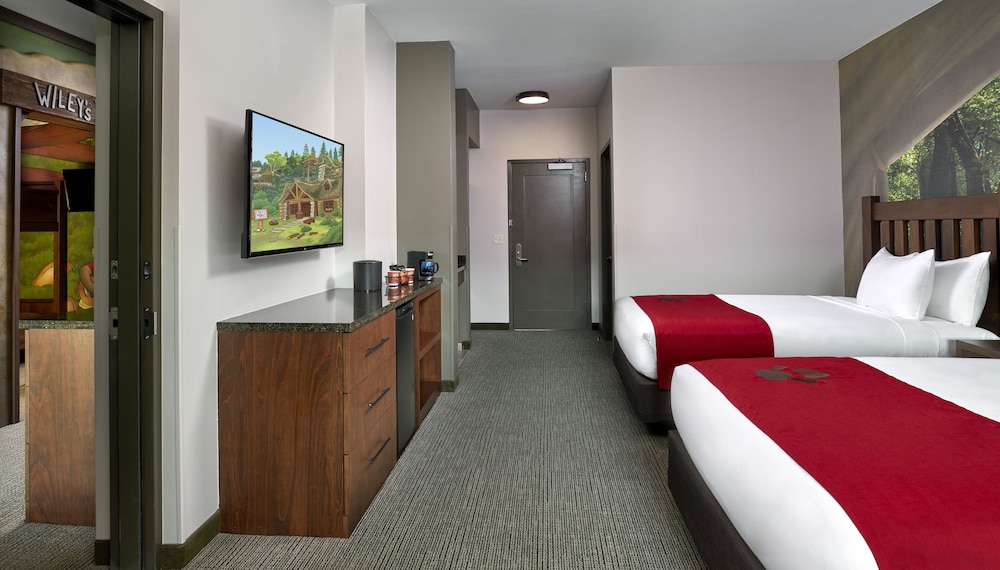 Deluxe, Suite, Multiple Beds
