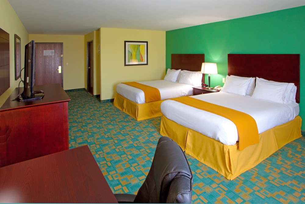 Holiday Inn Express Suites Thornburg S Fredericksburg 18/58