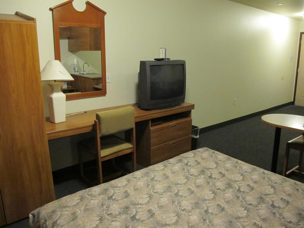 Microtel Inn & Suites By Wyndham Eagle River/Anchorage Are 26/27