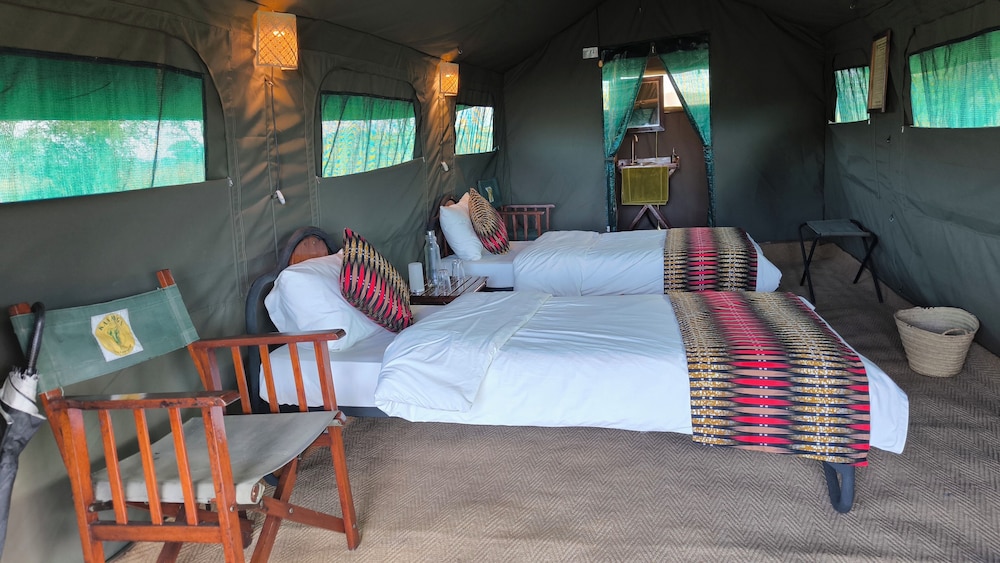 Kananga Special Tented Camp 6/50