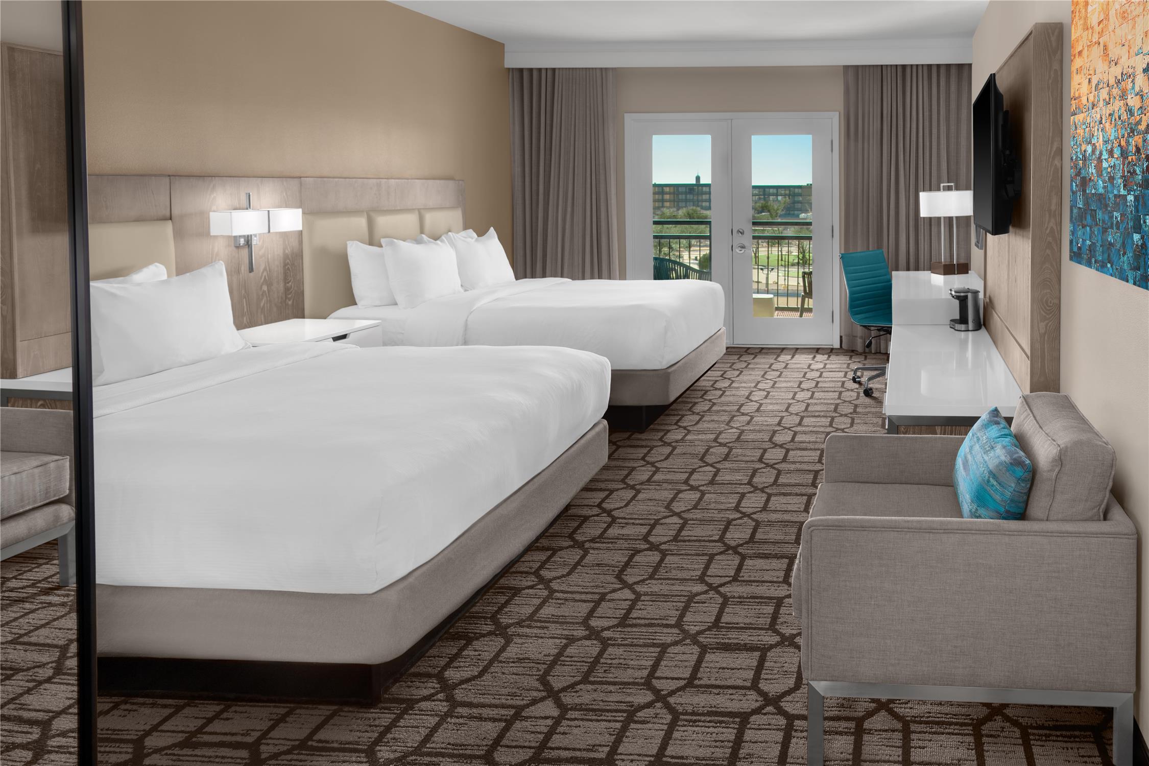 Room, 2 Queen Beds, Balcony