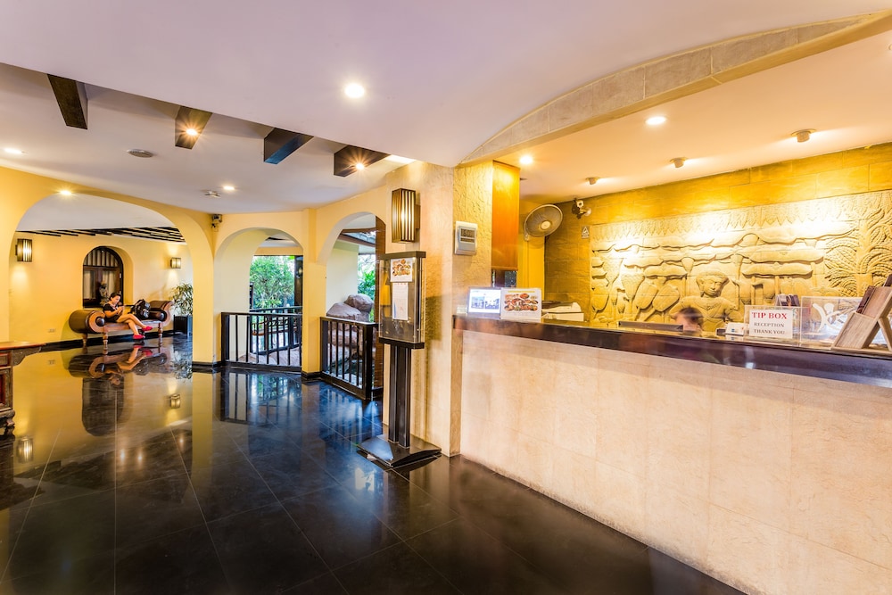 Lobby at Nova Park Hotel Pattaya, PATTAYA