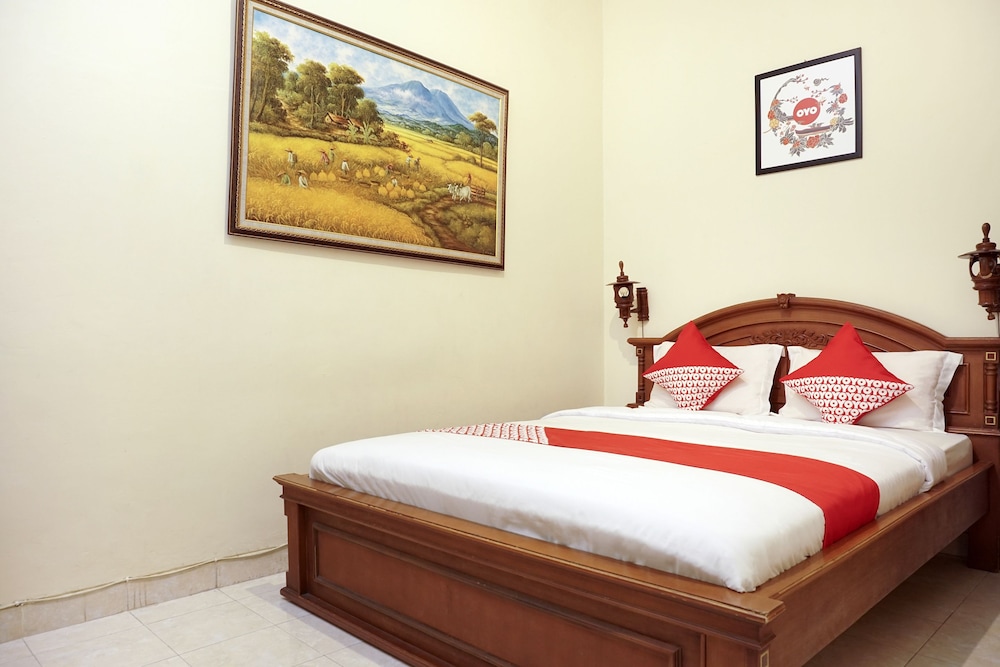 OYO 465 Alam Citra Bed & Breakfast 10/21
