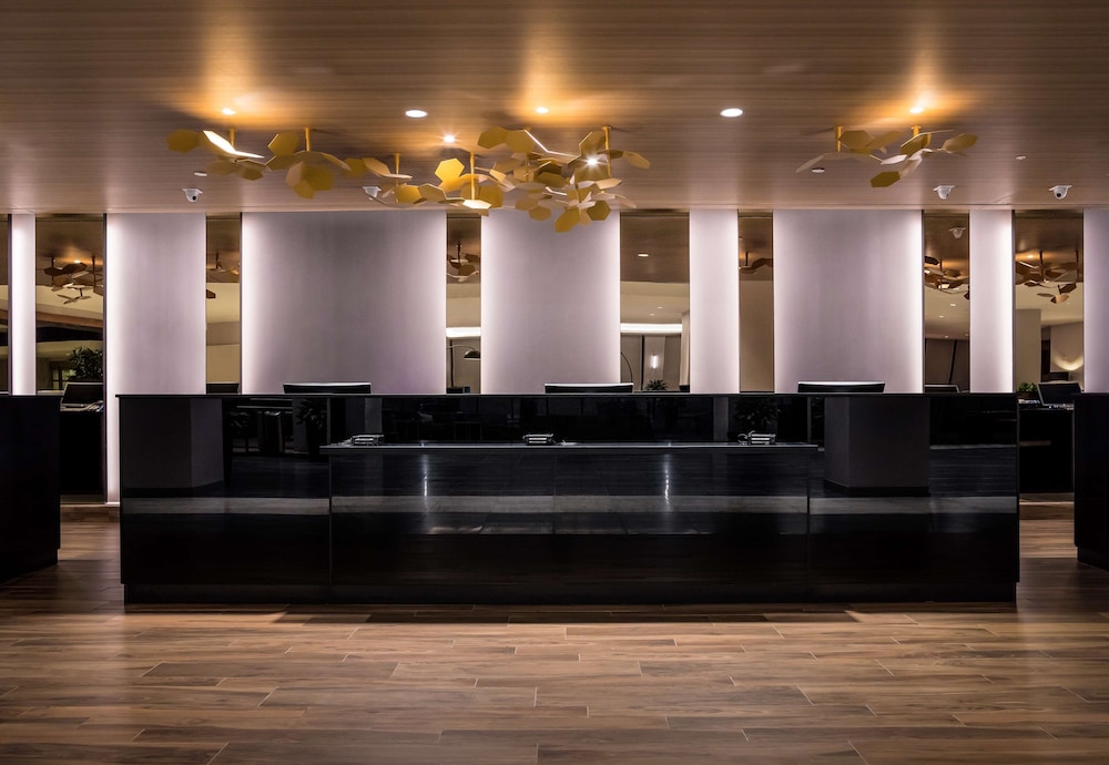 Lobby at Hilton Atlanta Hotel, ATLANTA - GA