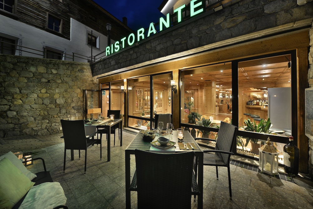 Hotel Valtellina 64/77