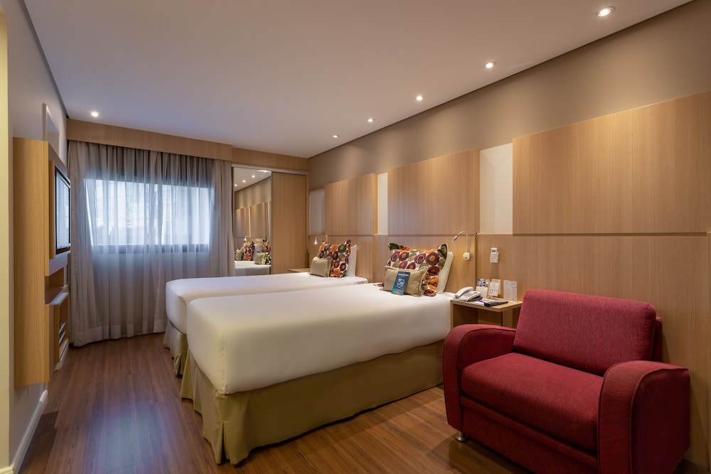 Mercure Sao Paulo Nacoes Unidas 32/76