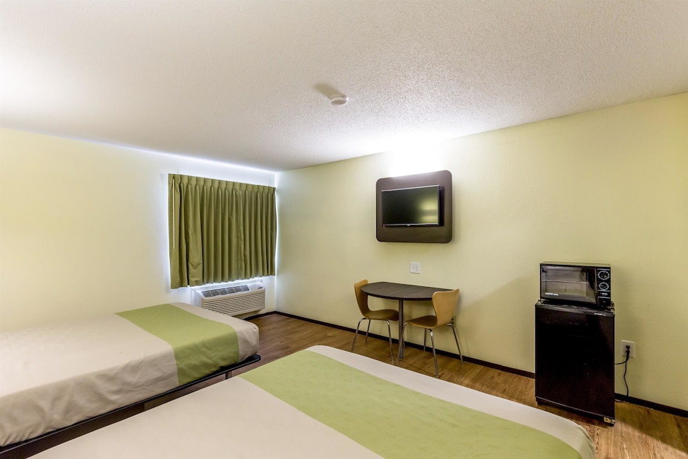 Motel6 Troy, IL 22/46