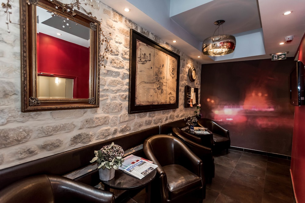 Hotel Lumieres Montmartre Paris 44/62