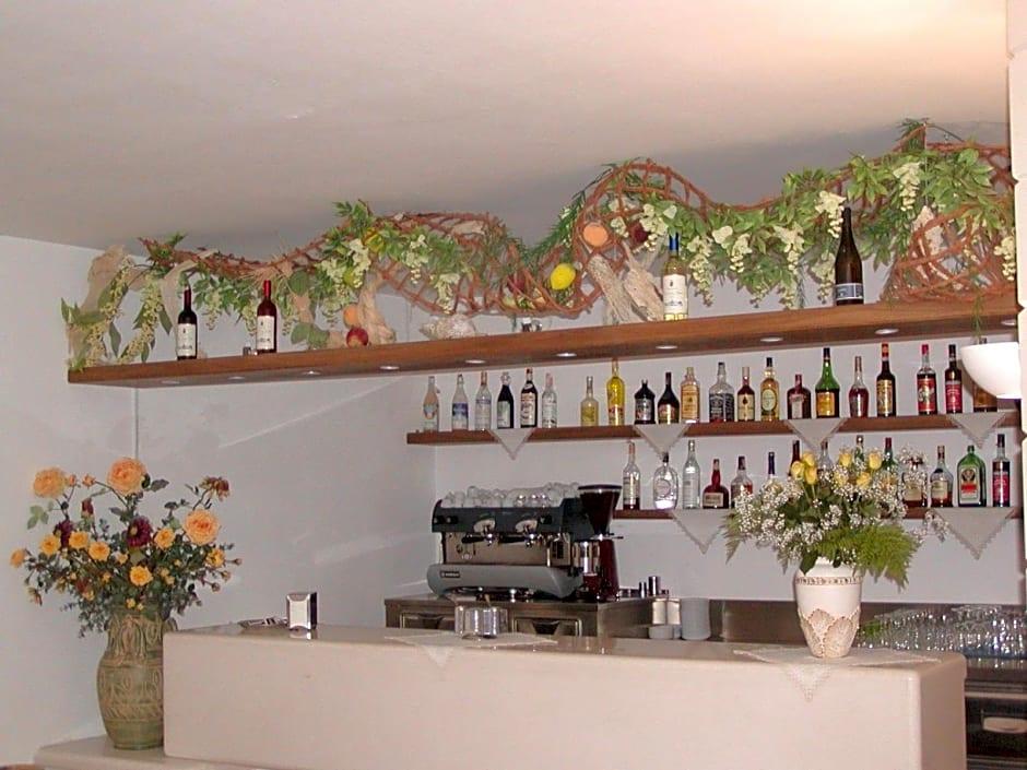 Hotel Selenia 7/33