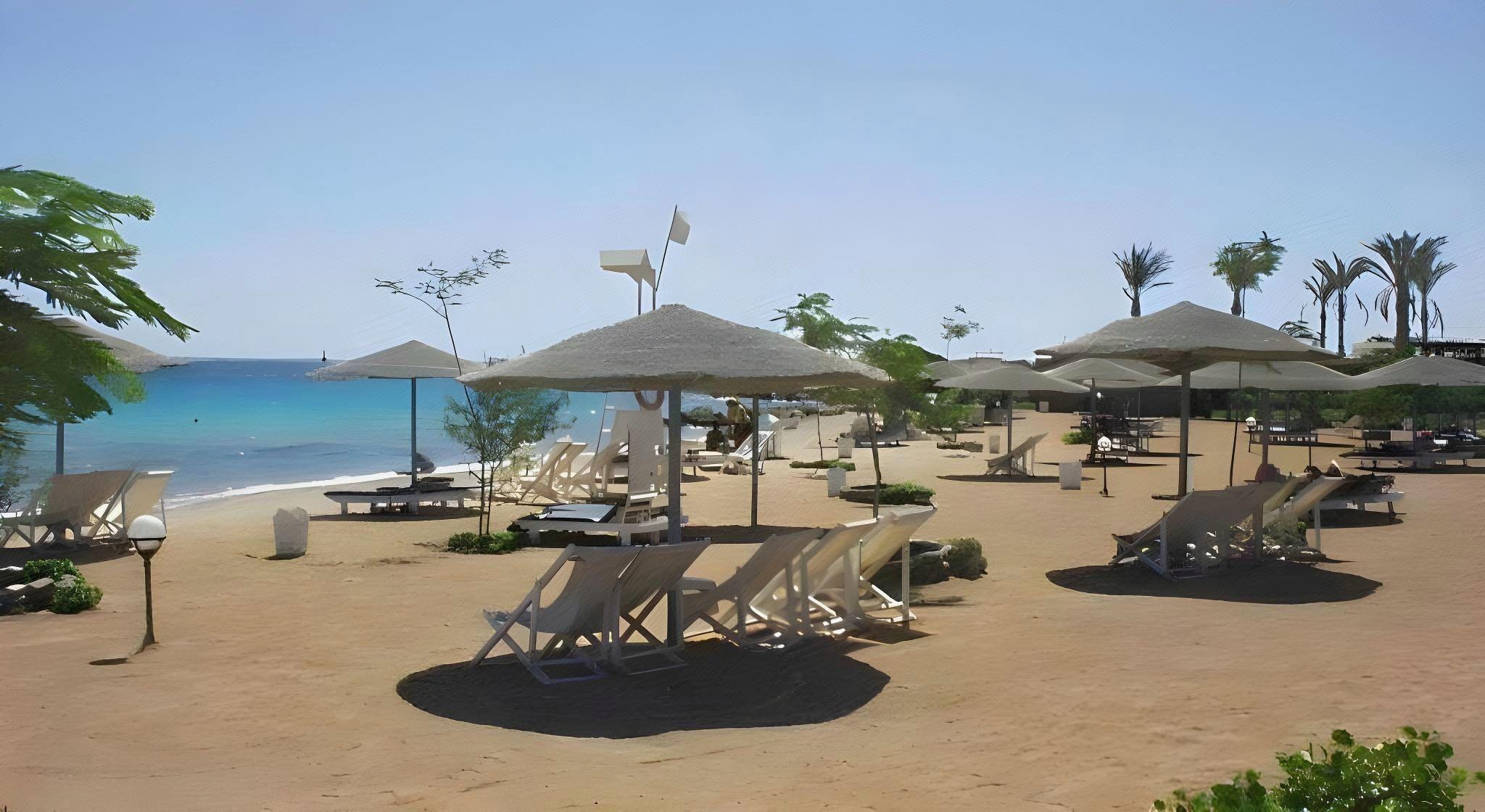 Sea Garden Hotel 37/42
