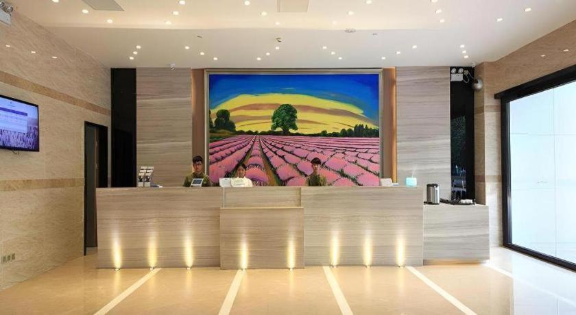 Lavande Hotel (Shenzhen Airport New Terminal) 7/46